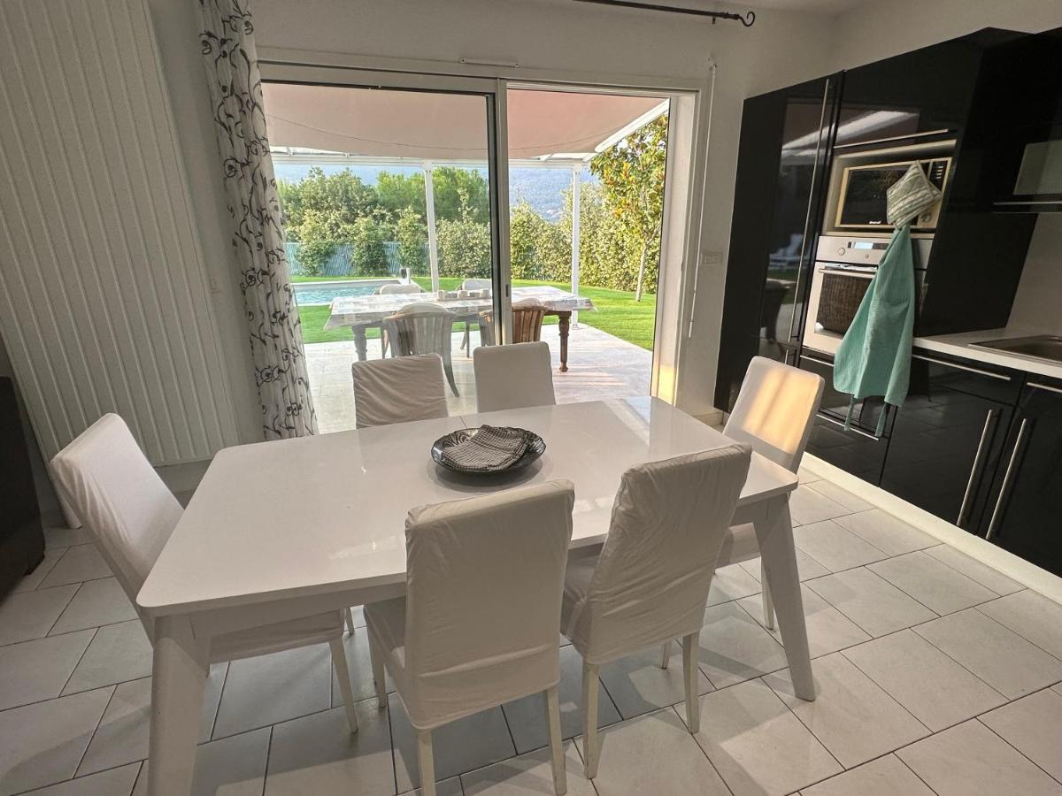Petite Maisonette Adossee Mais Independante Avec Piscine Villa Peymeinade Exteriör bild